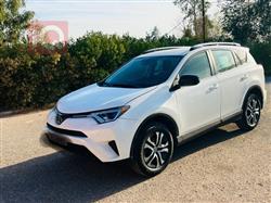 تۆیۆتا ڕاڤ 4